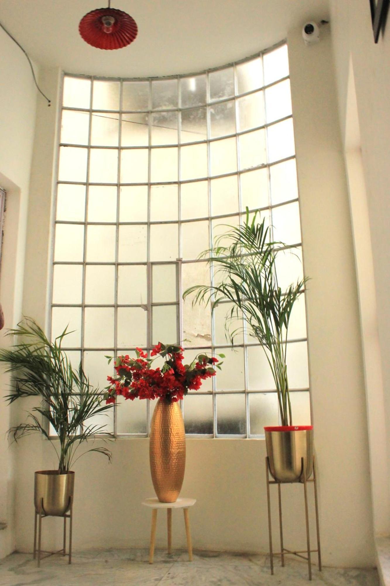 The Nandi International Boutique Homestay Varanasi Exterior photo