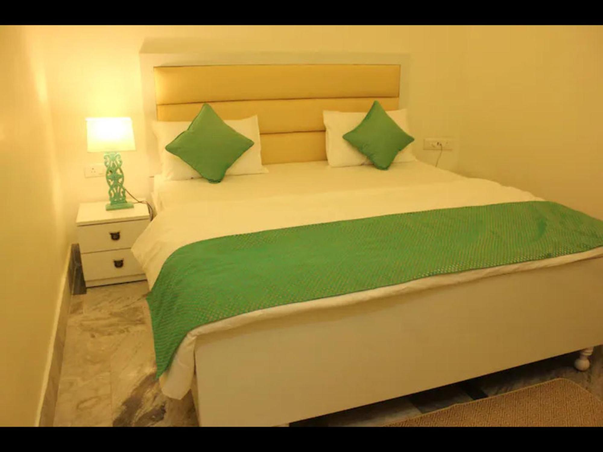 The Nandi International Boutique Homestay Varanasi Exterior photo